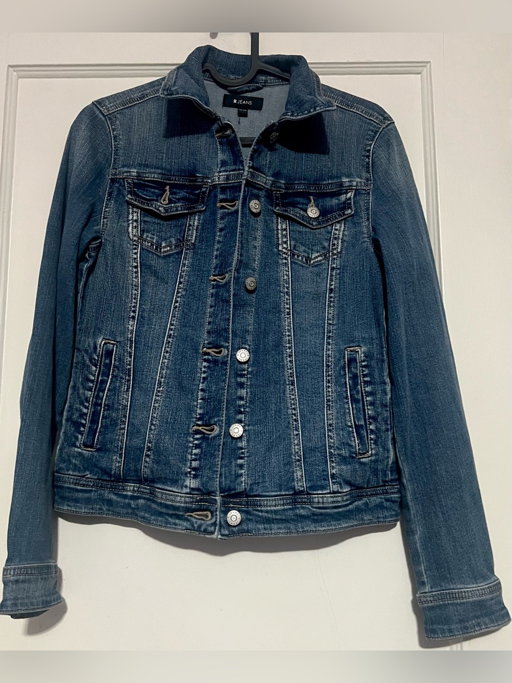 R Jeans Women’s Blue Denim Jacket, size xxs